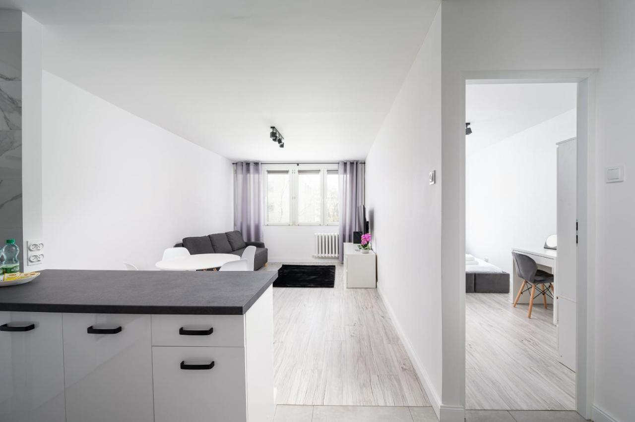 Wierzbno Modern Apartment วอร์ซอ ภายนอก รูปภาพ