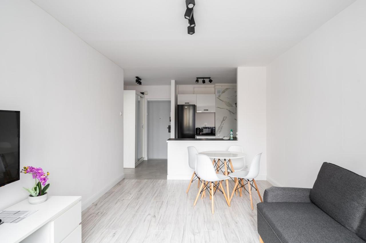 Wierzbno Modern Apartment วอร์ซอ ภายนอก รูปภาพ