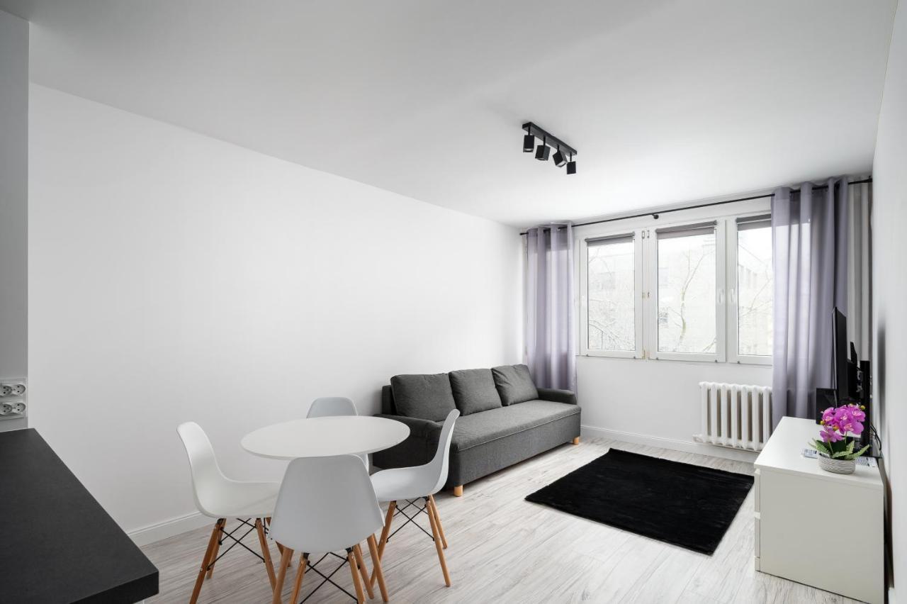 Wierzbno Modern Apartment วอร์ซอ ภายนอก รูปภาพ