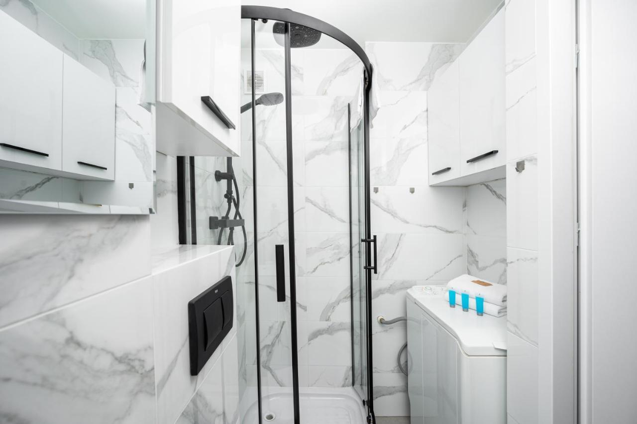 Wierzbno Modern Apartment วอร์ซอ ภายนอก รูปภาพ